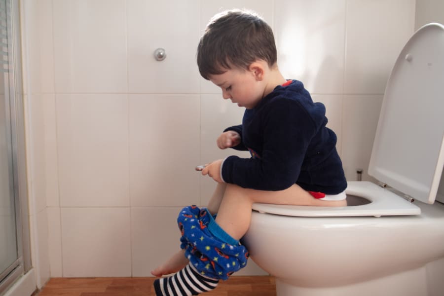 トイレの換気扇に溜まったホコリを落とす掃除の手順